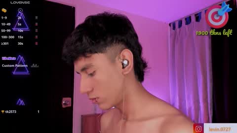 Snapshot of damien_howard chatting on 03-07-26, 05:04 Levin online show from 03-07-26, 05:04