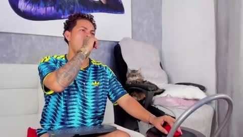 DAMON  online show from 04-14-26, 08:31