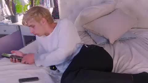 Damon online show from 07-03-26, 07:42
