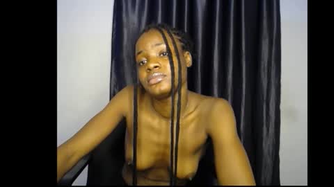 leah online show from 10-26-25, 05:57