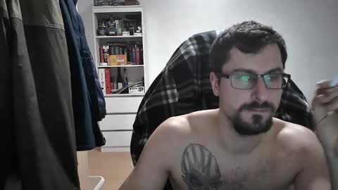 Snapshot of dan_the_man405 chatting on 01-12-25, 07:10 King Dan online show from 01-12-25, 07:10