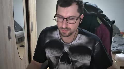 King Dan online show from 05-05-26, 08:28