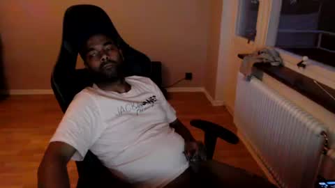 dan_the_man43 online show from 06-27-26, 01:32