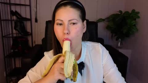 Snapshot of dana_dom chatting on 03-15-26, 01:50 Dana Dom online show from 03-15-26, 01:50