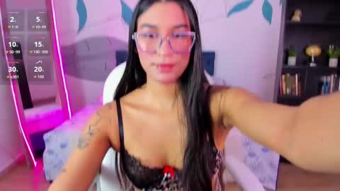 dana_paula online show from 09-30-25, 02:22