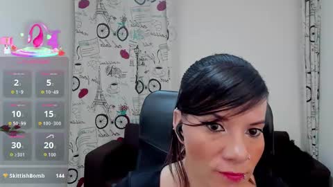 Danaa Rey online show from 10-29-25, 02:19