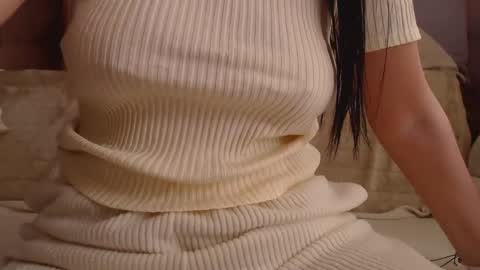 Snapshot of danaperfect chatting on 10-05-25, 09:29 Daniella online show from 10-05-25, 09:29