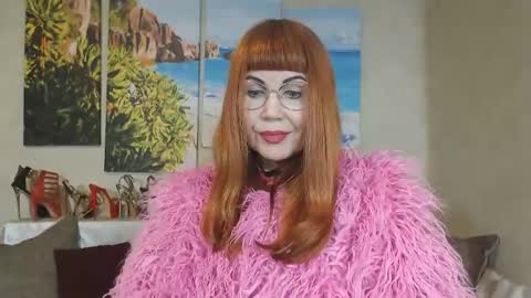 Snapshot of danceglory chatting on 11-25-25, 08:47 Danceglory online show from 11-25-25, 08:47