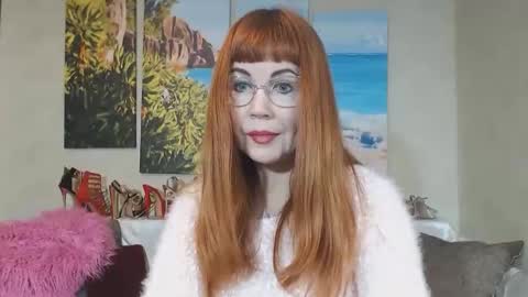 Snapshot of danceglory chatting on 02-18-26, 06:42 Danceglory online show from 02-18-26, 06:42