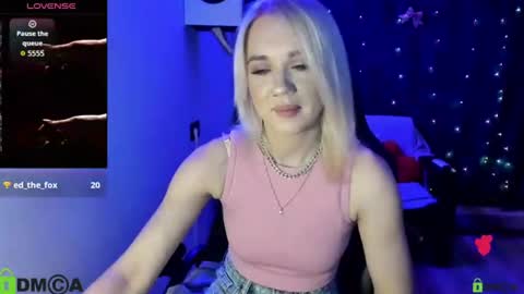 dances_queen online show from 06-22-26, 07:05