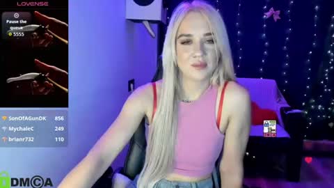 dances_queen online show from 06-29-26, 10:15