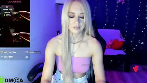 dances_queen online show from 07-17-26, 07:15