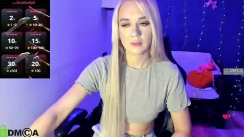 dances_queen online show from 07-22-26, 07:11