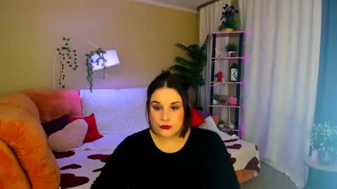 Olivia online show from 06-26-26, 03:33