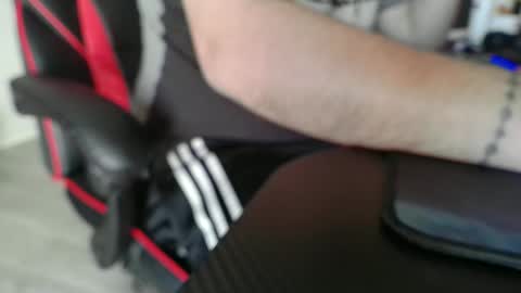 Snapshot of dandi199 chatting on 03-01-26, 04:20 dandi199 online show from 03-01-26, 04:20