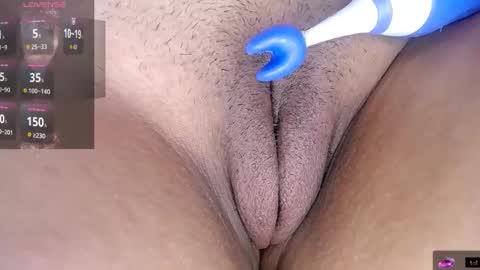 Snapshot of danette_deluxee chatting on 01-31-26, 07:11 danette_deluxee online show from 01-31-26, 07:11