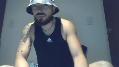 Snapshot of dani3l9905 chatting on 10-29-25, 04:37 dani3l9905 online show from 10-29-25, 04:37