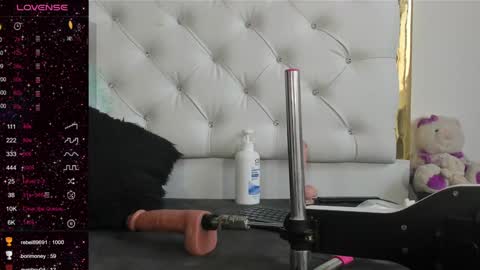 DANI online show from 01-20-25, 05:27