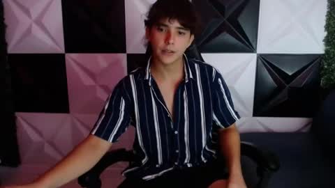 Snapshot of dani_cumboy chatting on 01-22-25, 03:09 dani_cumboy online show from 01-22-25, 03:09