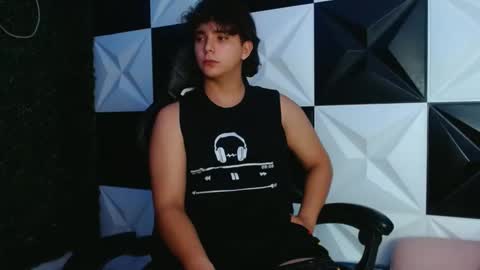 Snapshot of dani_cumboy chatting on 03-01-25, 03:53 dani_cumboy online show from 03-01-25, 03:53