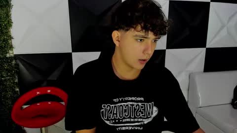 Snapshot of dani_cumboy chatting on 09-15-25, 02:50 dani_cumboy online show from 09-15-25, 02:50