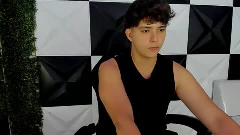 Snapshot of dani_cumboy chatting on 09-17-25, 02:30 dani_cumboy online show from 09-17-25, 02:30