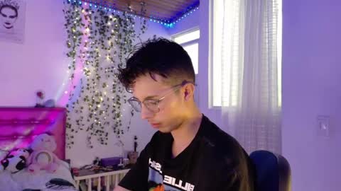 Dani Dancer online show from 04-30-26, 08:37