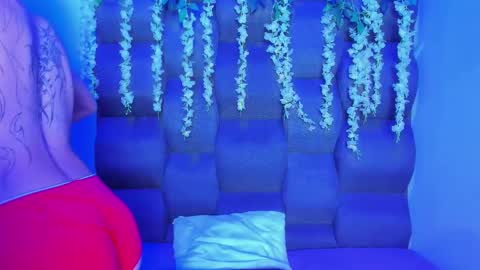 dani_dream online show from 04-29-26, 04:00