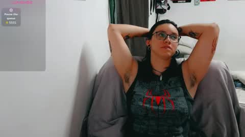 dani y jocelyn online show from 10-31-25, 07:26