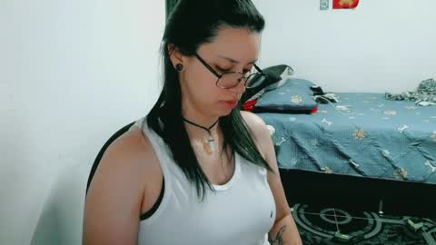 dani y jocelyn online show from 04-08-26, 06:19