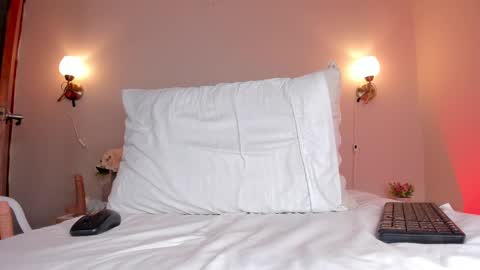 Hi I am Dani online show from 02-26-25, 05:50