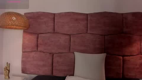   online show from 05-02-26, 02:38