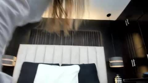 Snapshot of dania_moore_ chatting on 06-10-26, 08:08 JANE online show from 06-10-26, 08:08