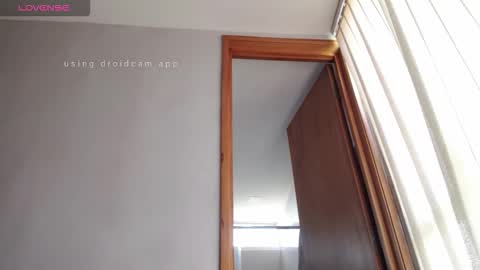 Snapshot of danibabe0 chatting on 03-20-26, 05:40 Daniela online show from 03-20-26, 05:40