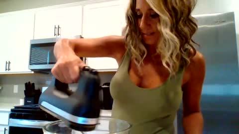 DaniBrass1 online show from 06-19-26, 01:04
