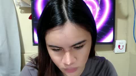 Snapshot of danica_wild chatting on 06-19-26, 01:43 Danica online show from 06-19-26, 01:43