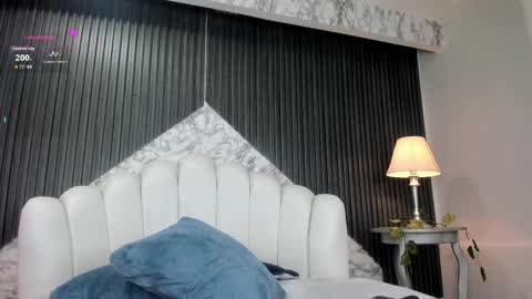 Snapshot of danicollinn chatting on 11-14-25, 09:13 Daniela online show from 11-14-25, 09:13