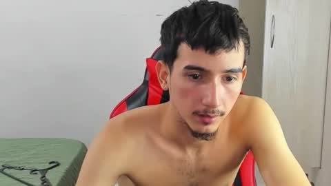 Snapshot of daniel_443 chatting on 11-29-25, 05:21 DANIEL online show from 11-29-25, 05:21