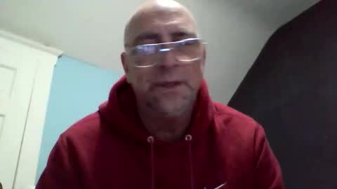 Snapshot of daniel_lbc chatting on 11-23-25, 12:54 Daniel online show from 11-23-25, 12:54