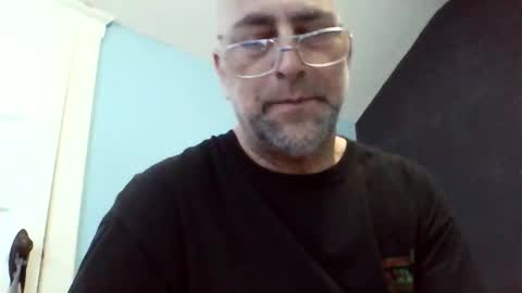 Snapshot of daniel_lbc chatting on 12-04-25, 03:32 Daniel online show from 12-04-25, 03:32