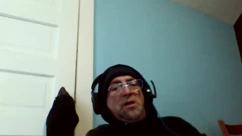 Snapshot of daniel_lbc chatting on 03-20-26, 02:11 Daniel online show from 03-20-26, 02:11