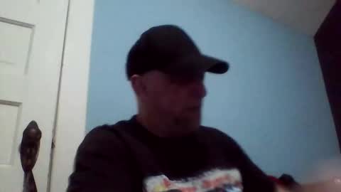 Snapshot of daniel_lbc chatting on 03-25-26, 01:00 Daniel online show from 03-25-26, 01:00