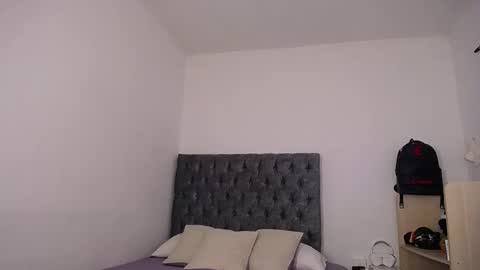 Daniel Sherlock online show from 12-04-25, 01:53