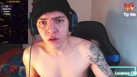 Snapshot of daniel_vargas5 chatting on 12-04-24, 08:12 Daniel online show from 12-04-24, 08:12