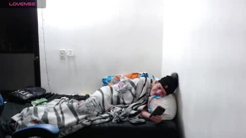 Snapshot of daniel_vargas5 chatting on 12-17-24, 06:13 Daniel online show from 12-17-24, 06:13