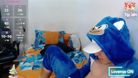 Snapshot of daniel_vargas5 chatting on 12-23-24, 06:22 Daniel online show from 12-23-24, 06:22