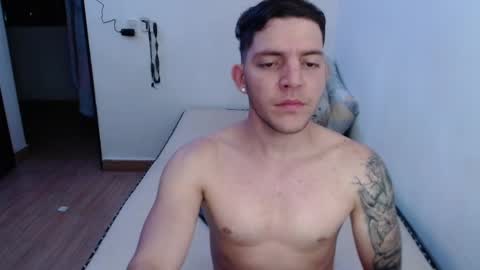 Snapshot of daniel_vargas5 chatting on 12-28-24, 03:26 Daniel online show from 12-28-24, 03:26