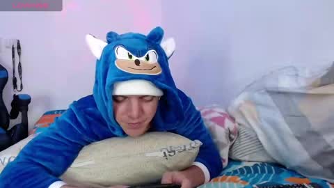 Snapshot of daniel_vargas5 chatting on 12-29-24, 10:34 Daniel online show from 12-29-24, 10:34