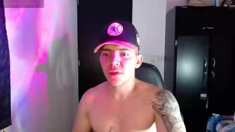 Snapshot of daniel_vargas5 chatting on 01-05-25, 06:13 Daniel online show from 01-05-25, 06:13