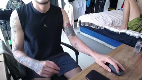 Snapshot of daniel_velez26 chatting on 03-29-26, 08:20 daniel_velez26 online show from 03-29-26, 08:20